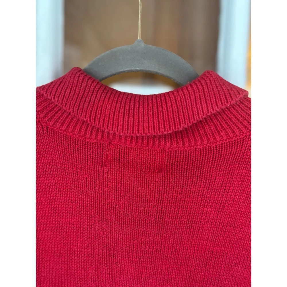 Vintage The Import Workshop Women's Medium Red V-Neck Knit Sweater Grandmacore